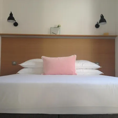 La Traversiere-chambre D'hotes Bed & Breakfast