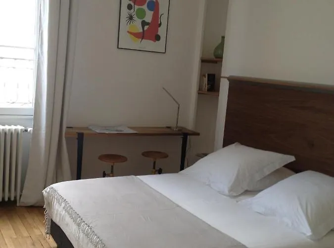 La Traversiere-chambre D'hotes 2* トゥール