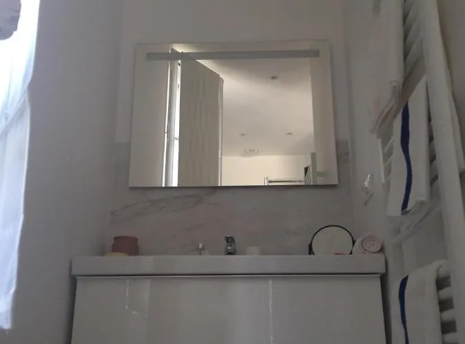 La Traversiere-chambre D'hotes Bed & Breakfast