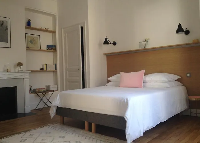 La Traversiere-chambre D'hotes Bed & Breakfast Tours