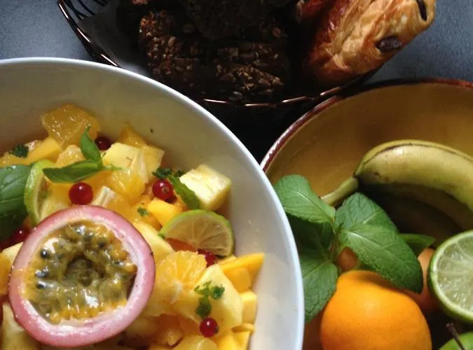 La Traversiere-chambre D'hotes 2*