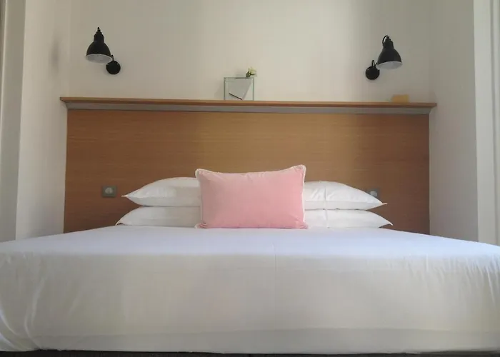 La Traversiere-chambre D'hotes Bed & Breakfast